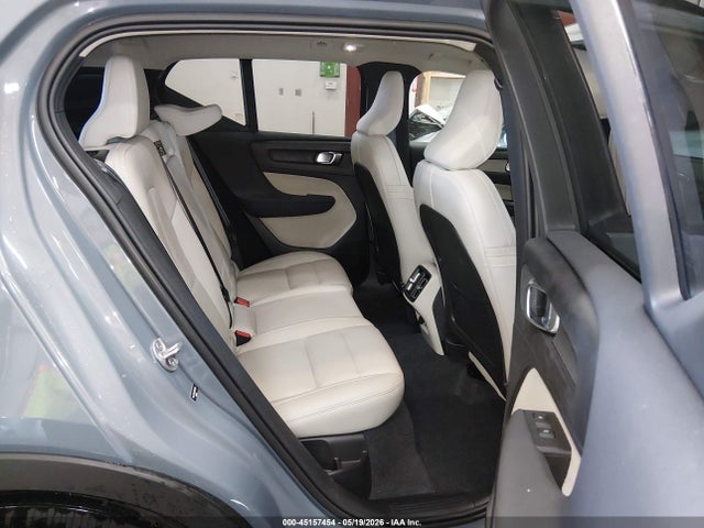 Aukcja sprzedaży 2023 Volvo Xc40 B5 Plus Dark Theme, vin: YV4L12UW4P2061965, numer aukcji: 45157454