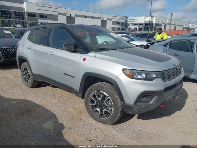 2024 Jeep Compass Trailhawk 4x4 მანქანა იყიდება აუქციონზე, vin: 3C4NJDDN3RT144898, აუქციონის ნომერი: 45157471