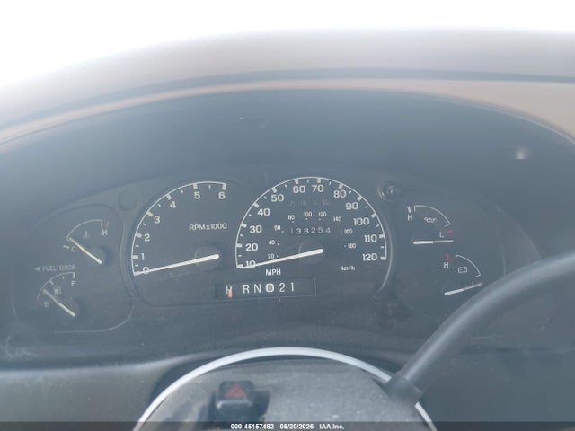 Продаж на аукціоні авто 1999 Ford Explorer Eddie Bauer/limited Edition/xlt, vin: 1FMDU32P8XZB99821, номер лоту: 45157482