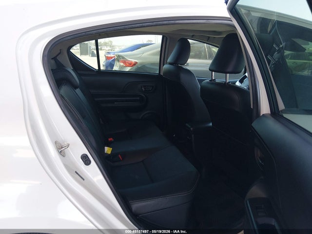 JTDKDTB39G1133592 Toyota Prius C Four