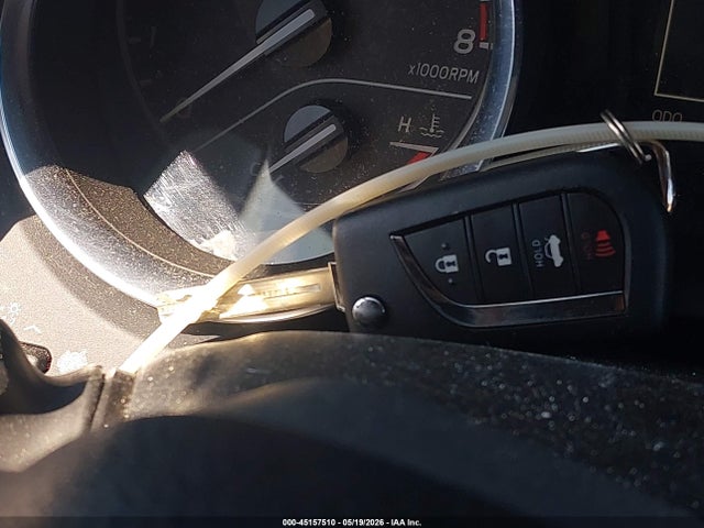 Продажа на аукционе авто 2019 Toyota Camry Le, vin: 4T1B11HK2KU819861, номер лота: 45157510