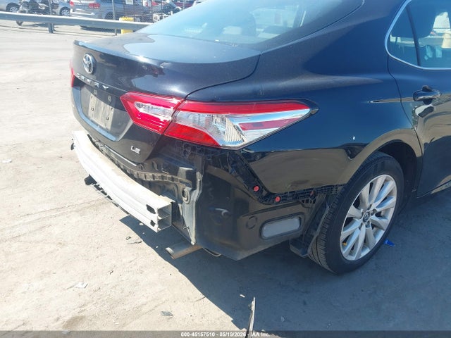Продажа на аукционе авто 2019 Toyota Camry Le, vin: 4T1B11HK2KU819861, номер лота: 45157510
