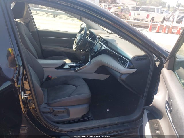 Продажа на аукционе авто 2019 Toyota Camry Le, vin: 4T1B11HK2KU819861, номер лота: 45157510