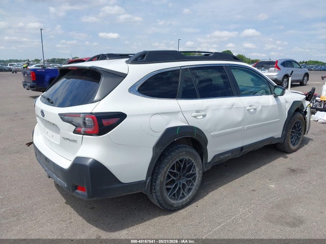 4S4BTAFC1P3203555 Subaru Outback Premium