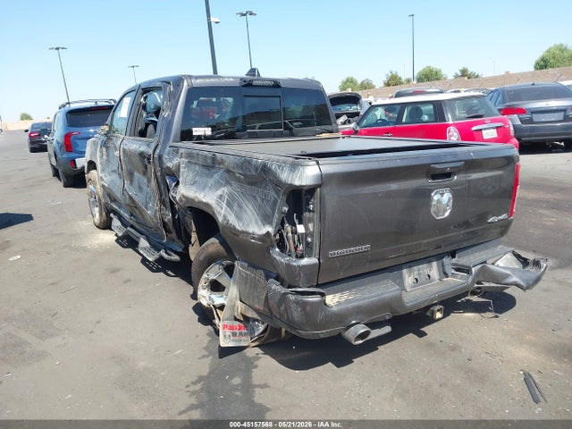 1C6SRFFT7MN799035 RAM 1500 Big Horn 4x4 5&#039;7 Box
