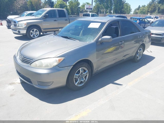 Продаж на аукціоні авто 2005 Toyota Camry Le, vin: 4T1BE32K25U989506, номер лоту: 45157613