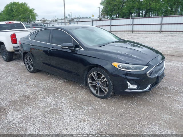 2019 3FA6P0D97KR117484 main image