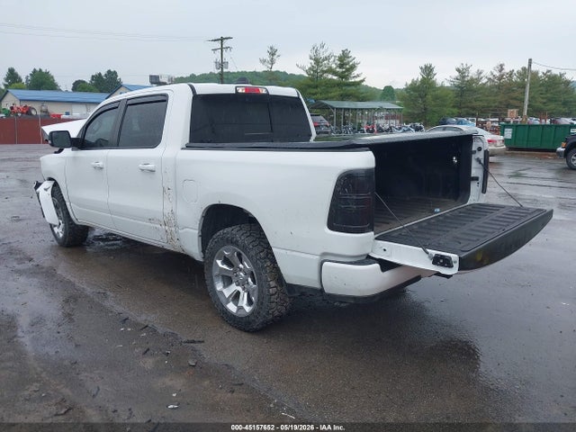 45157652 :رقم المزاد ، 1C6RRFFGXMN748016 vin ، 2021 Ram 1500 Big Horn  4x4 5'7 Box مزاد بيع