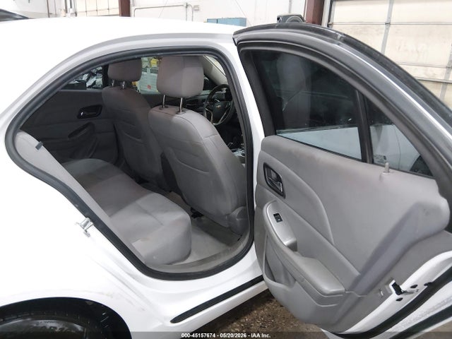 1G11A5SL3FF274295 Chevrolet Malibu 1fl