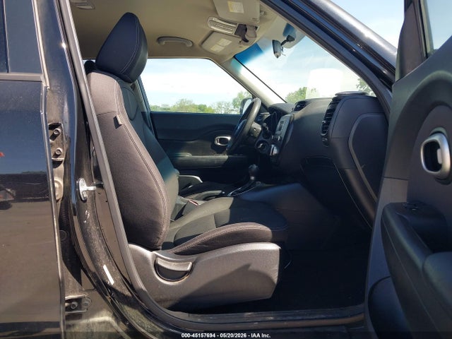 Продажа на аукционе авто 2015 Kia Soul !, vin: KNDJN2A27F7781665, номер лота: 45157694