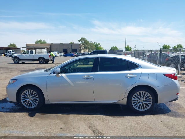 45157701 :رقم المزاد ، JTHBK1GG3D2002653 vin ، 2013 Lexus Es 350 مزاد بيع