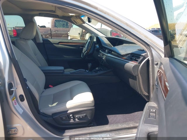 45157701 :رقم المزاد ، JTHBK1GG3D2002653 vin ، 2013 Lexus Es 350 مزاد بيع