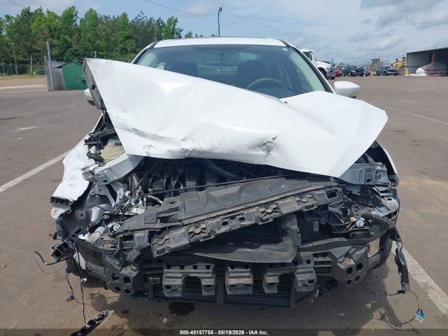 45157755 :رقم المزاد ، 1FADP3H22JL202249 vin ، 2018 Ford Focus Sel مزاد بيع