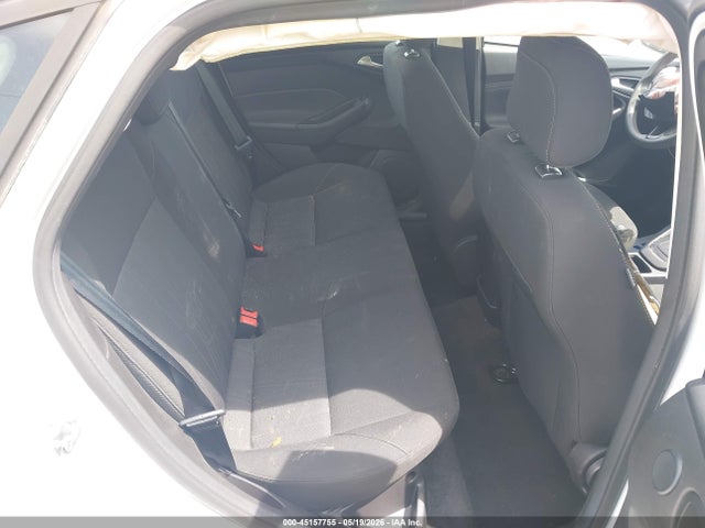 45157755 :رقم المزاد ، 1FADP3H22JL202249 vin ، 2018 Ford Focus Sel مزاد بيع