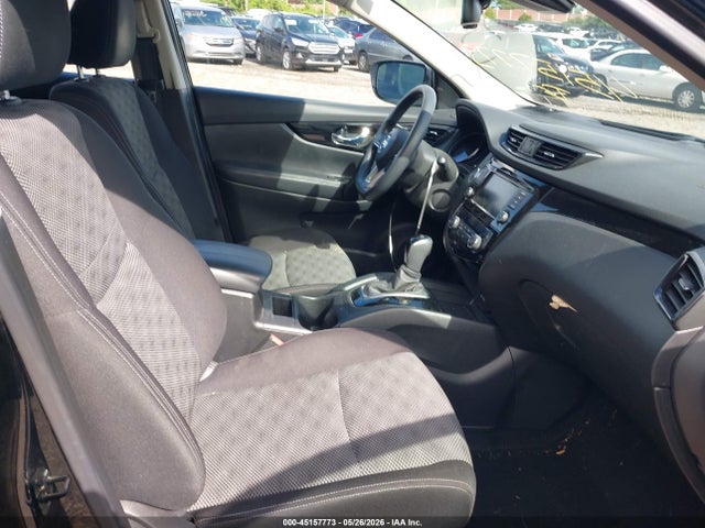JN1BJ1CR2KW628571 Nissan Rogue Sport Sv