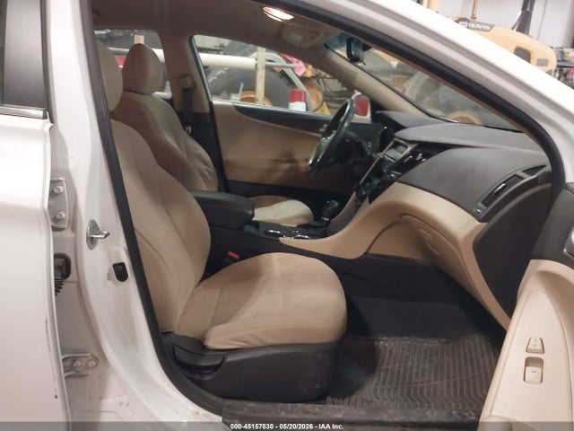 2013 Hyundai Sonata Gls მანქანა იყიდება აუქციონზე, vin: 5NPEB4AC3DH716528, აუქციონის ნომერი: 45157830