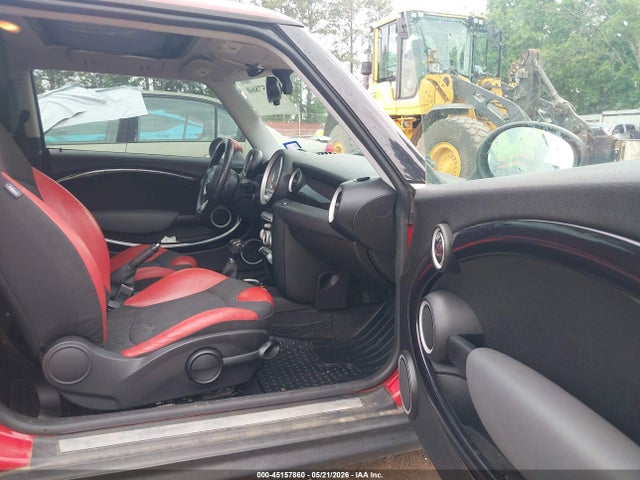 Продажа на аукционе авто 2009 Mini Cooper, vin: WMWMF33549TW78526, номер лота: 45157860