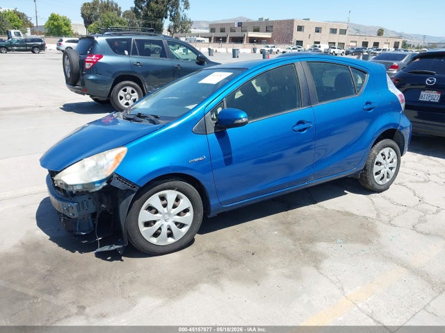 Продаж на аукціоні авто 2013 Toyota Prius C Two, vin: JTDKDTB35D1553443, номер лоту: 45157877