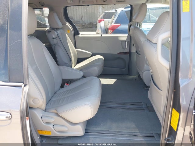 Продаж на аукціоні авто 2013 Toyota Sienna Xle V6 8 Passenger, vin: 5TDYK3DC6DS290928, номер лоту: 45157880