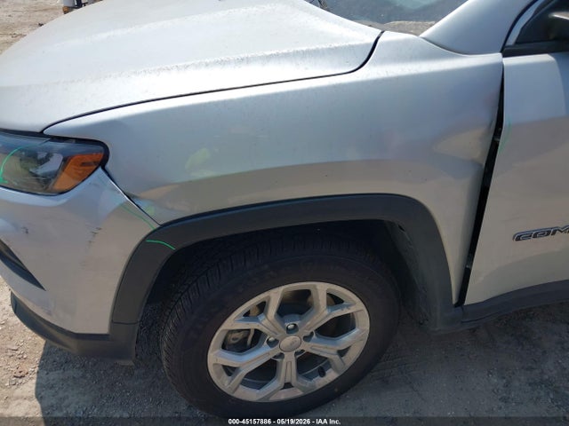 45157886 :رقم المزاد ، 3C4NJDBN8RT111513 vin ، 2024 Jeep Compass Latitude 4x4 مزاد بيع