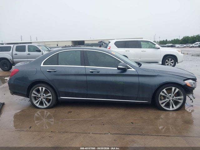 2015 Mercedes-benz C 300 მანქანა იყიდება აუქციონზე, vin: 55SWF4JB0FU045139, აუქციონის ნომერი: 45157895