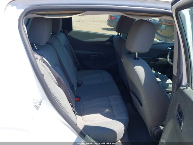 Продажа на аукционе авто 2016 Chevrolet Sonic Lt Auto, vin: 1G1JC6SG3G4132545, номер лота: 45157898