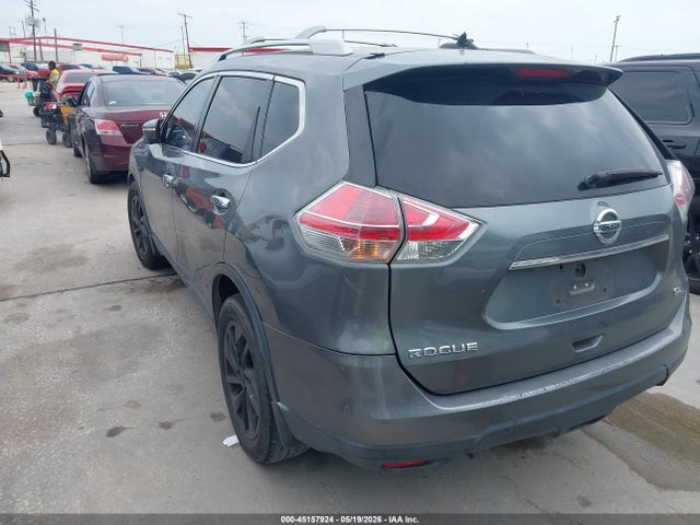 Продажа на аукционе авто 2015 Nissan Rogue S/sl/sv, vin: 5N1AT2MT5FC817754, номер лота: 45157924
