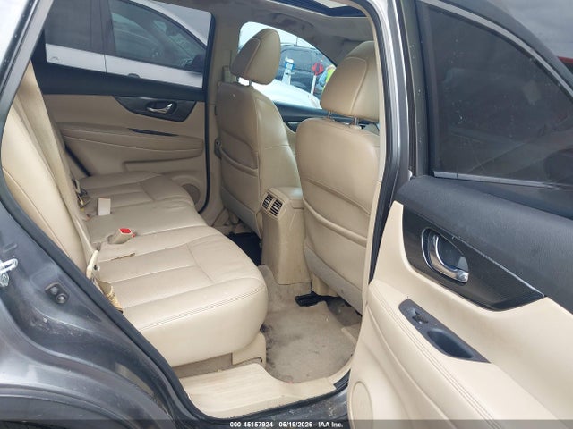 Продажа на аукционе авто 2015 Nissan Rogue S/sl/sv, vin: 5N1AT2MT5FC817754, номер лота: 45157924