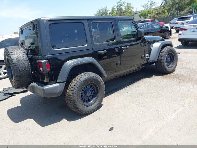 1C4HJXDG1JW147720 Jeep Wrangler Unlimited Sport S 4x4
