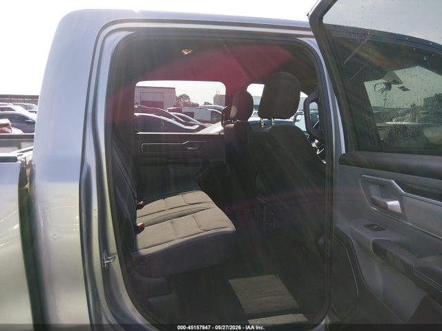 Aukcja sprzedaży 2022 Ram 1500 Big Horn  4x4 5'7 Box, vin: 1C6RRFFG8NN392229, numer aukcji: 45157947