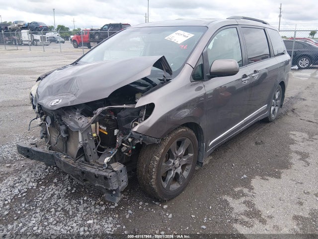 Aukcja sprzedaży 2016 Toyota Sienna Se Premium 8 Passenger, vin: 5TDXK3DC7GS712205, numer aukcji: 45157968