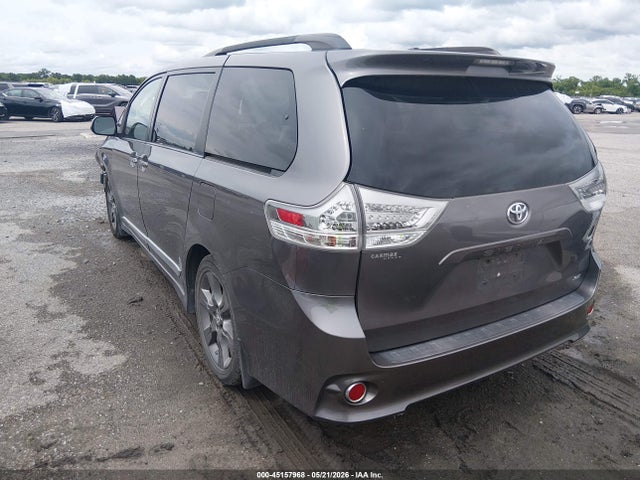 Aukcja sprzedaży 2016 Toyota Sienna Se Premium 8 Passenger, vin: 5TDXK3DC7GS712205, numer aukcji: 45157968