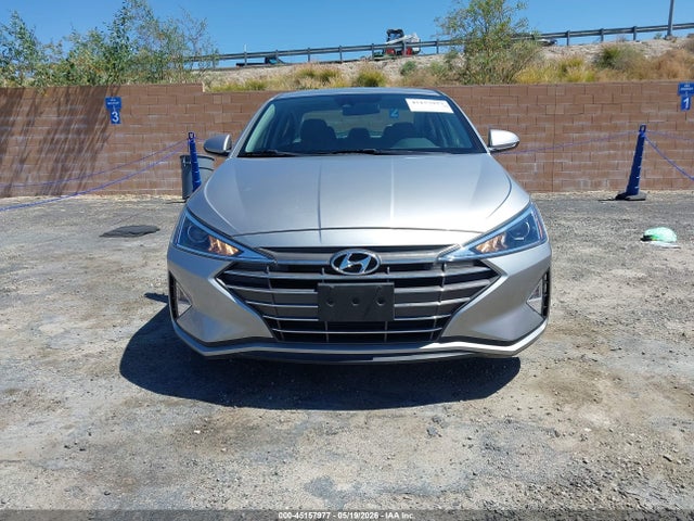 45157977 :رقم المزاد ، 5NPD74LF7LH612949 vin ، 2020 Hyundai Elantra Se مزاد بيع