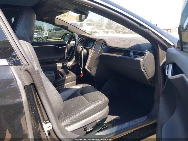 Tesla Model S 85d/p85d 2015 5YJSA1H42FF080902 Image 5