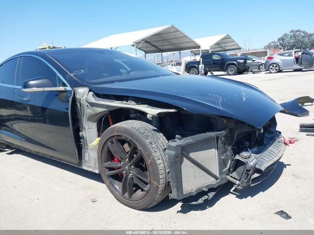 Tesla Model S 85d/p85d 2015 5YJSA1H42FF080902 Image 6