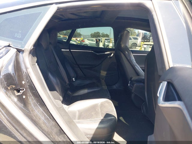 Tesla Model S 85d/p85d 2015 5YJSA1H42FF080902 Image 8
