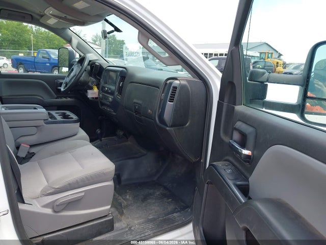 Продажа на аукционе авто 2018 Chevrolet Silverado 3500hd Wt, vin: 1GC4KYCG5JF272643, номер лота: 45158065