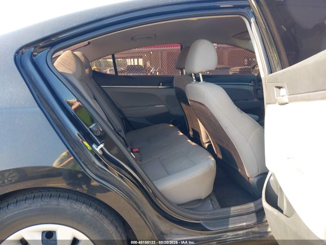 45158122 :رقم المزاد ، 5NPD74LF9JH313637 vin ، 2018 Hyundai Elantra Se مزاد بيع
