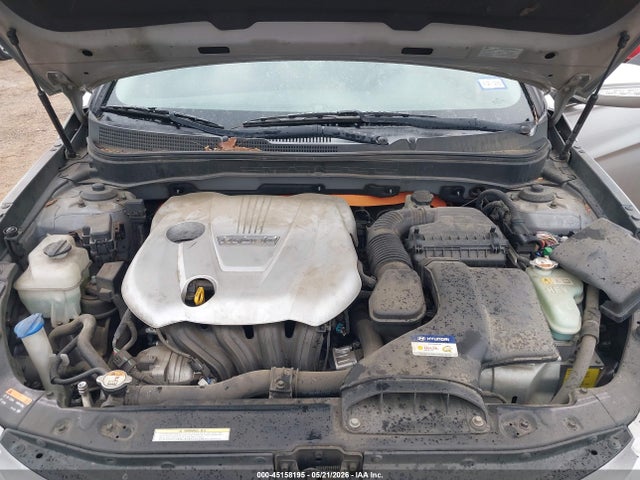 2013 Hyundai Sonata Hybrid მანქანა იყიდება აუქციონზე, vin: KMHEC4A48DA077684, აუქციონის ნომერი: 45158195