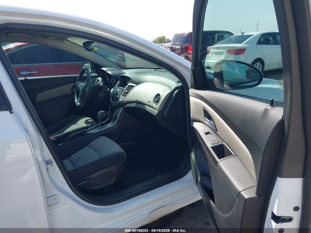 45158202 :رقم المزاد ، 1G1PC5SH2G7136324 vin ، 2016 Chevrolet Cruze Limited Ls Auto مزاد بيع