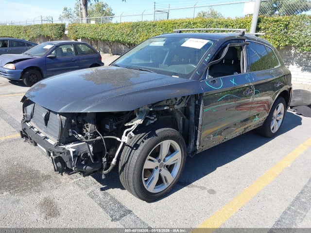 WA1BNAFY6J2123900 Audi Q5 2.0t Premium/2.0t Tech Premium