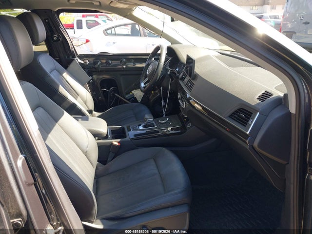 WA1BNAFY6J2123900 Audi Q5 2.0t Premium/2.0t Tech Premium