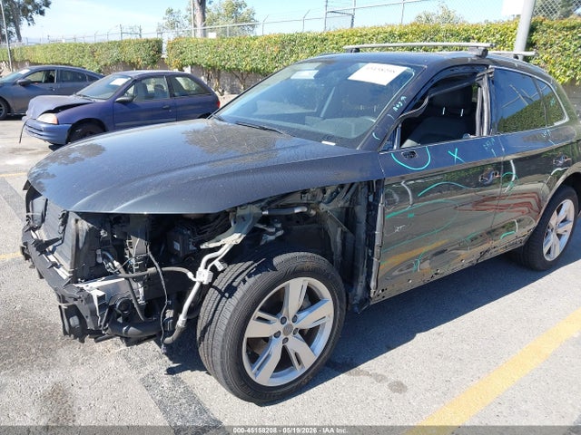 WA1BNAFY6J2123900 Audi Q5 2.0t Premium/2.0t Tech Premium