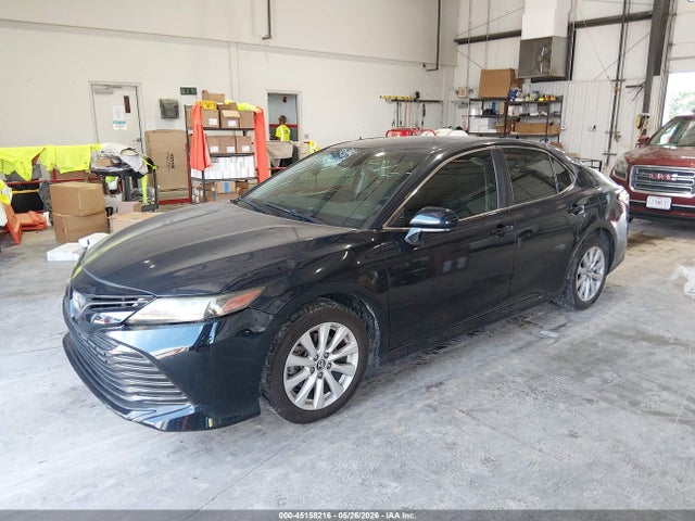 Auction sale of the 2019 Toyota Camry Le, vin: 4T1B11HK3KU684986, lot number: 45158216