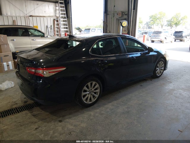 Auction sale of the 2019 Toyota Camry Le, vin: 4T1B11HK3KU684986, lot number: 45158216
