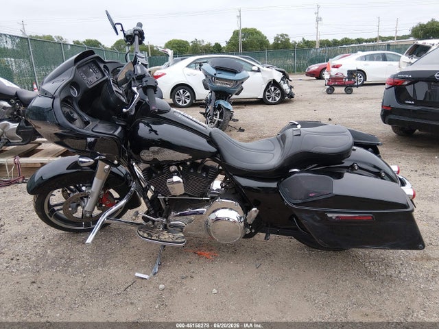 Harley-Davidson Fltrx Road Glide 2016 1HD1KHM17GB636900 Image 14