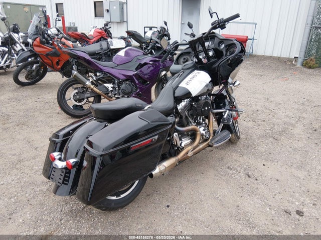 Harley-Davidson Fltrx Road Glide 2016 1HD1KHM17GB636900 Image 4