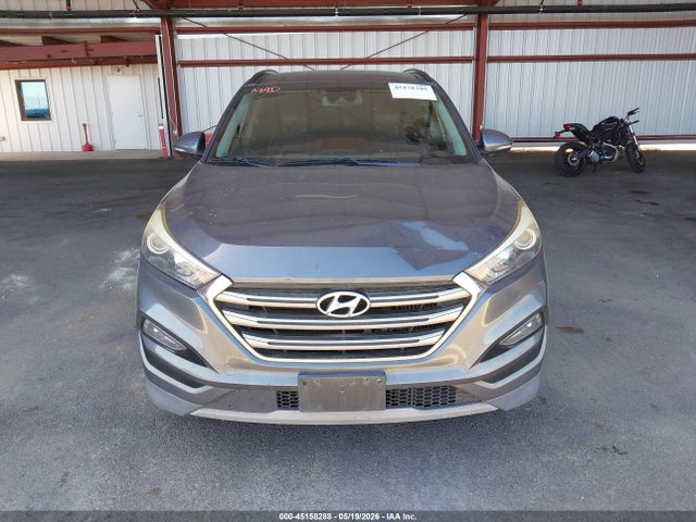 Hyundai Tucson Limited 2018 KM8J33A22JU605866 Image 12