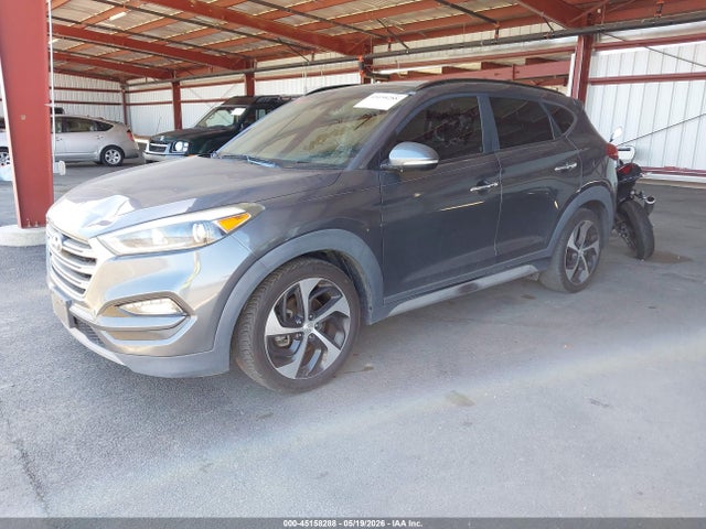 Hyundai Tucson Limited 2018 KM8J33A22JU605866 Image 2