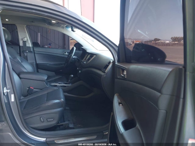 Hyundai Tucson Limited 2018 KM8J33A22JU605866 Image 5